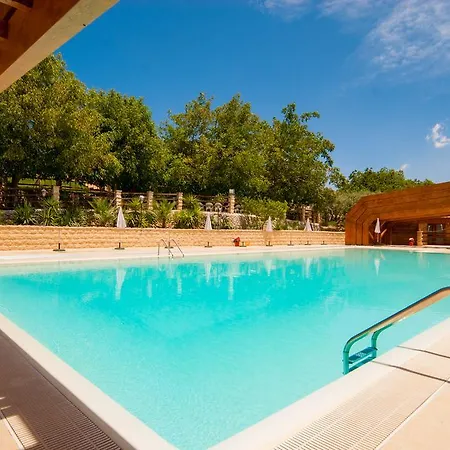 Farm stay Villaggio Agrituristico Campanio